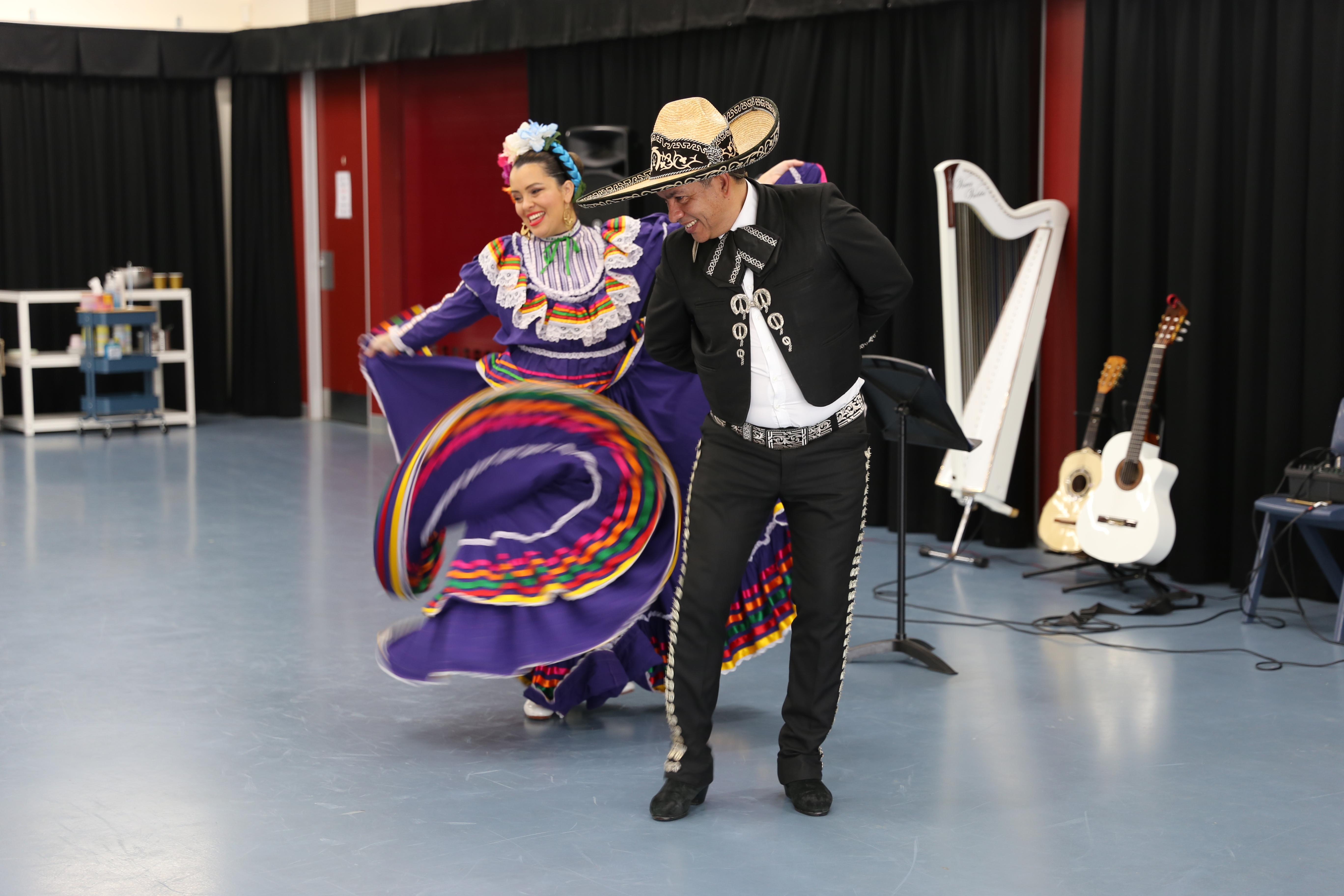 Mexican Dancing