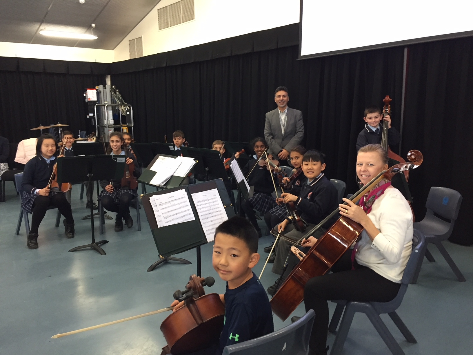 JuniorStringOrchestra