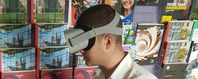 VR