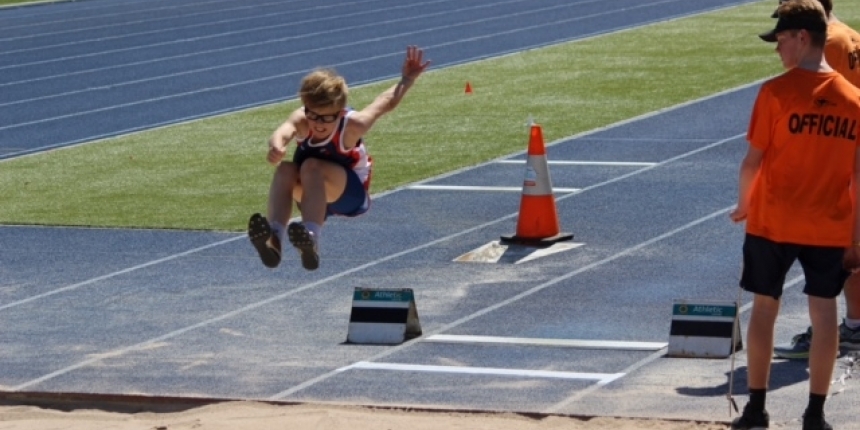 Luke Long jump CIS