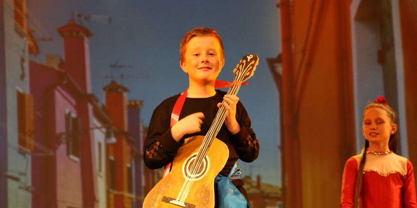 Rockin' through the ages, musical, thomas hassall anglican college